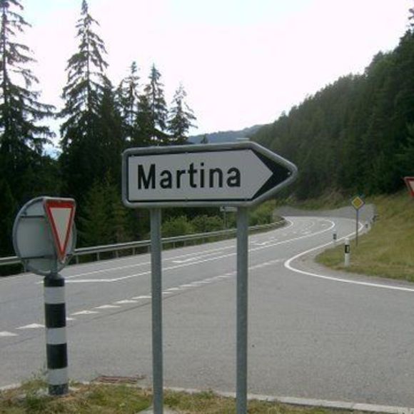 Meet your Posher, Martina - Picture 1 of 1